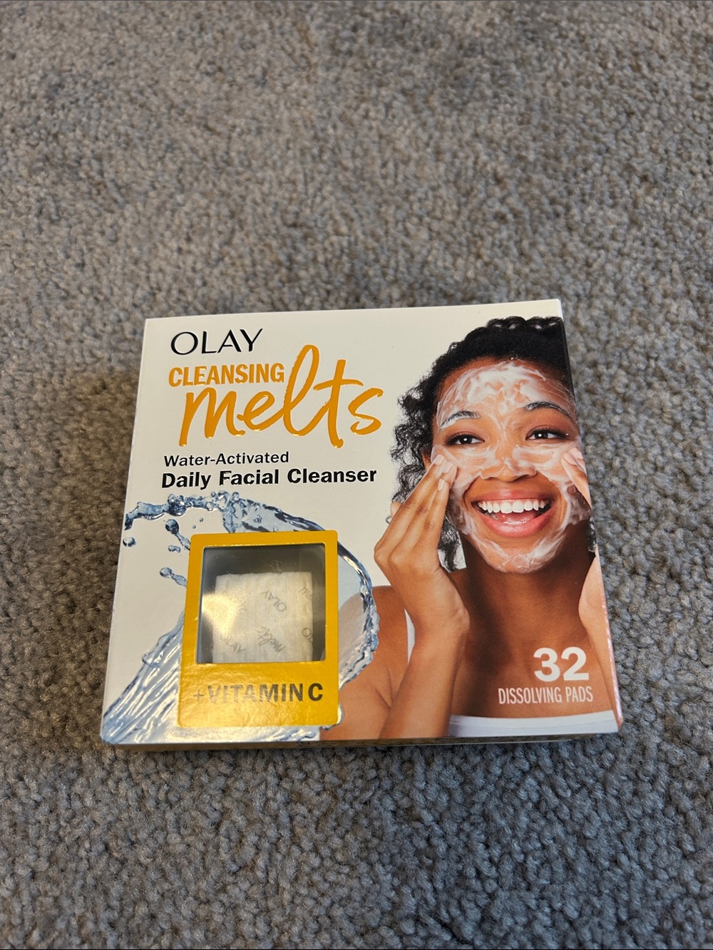 OLAY Cleansing Melts Daily Facial Cleanser